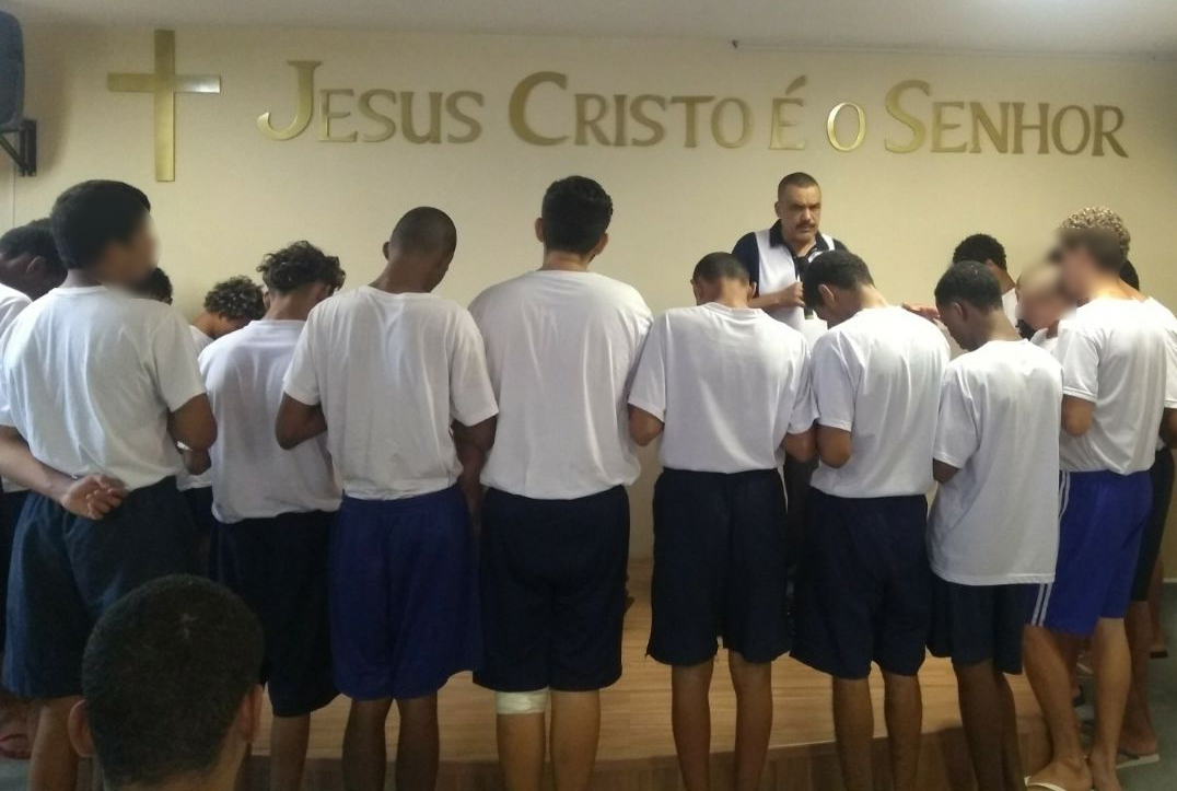 Imagem de capa - 41 anos da Universal: Grupo que atua na evangelização de menores reclusos expande seu trabalho pelo País